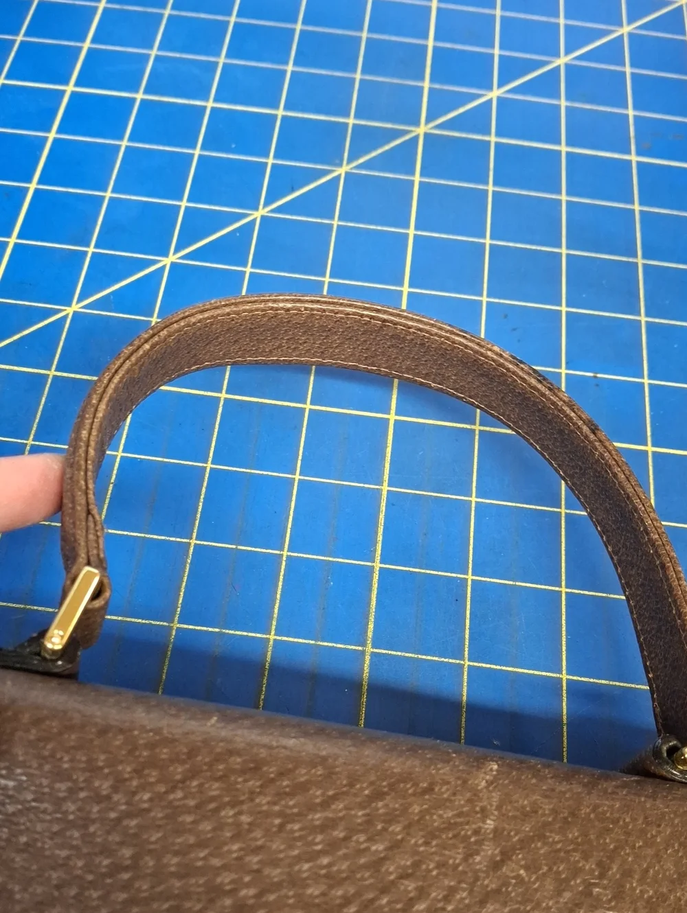 Vintage Valentino Garavani vintage brown leather top handle bag Preloved
